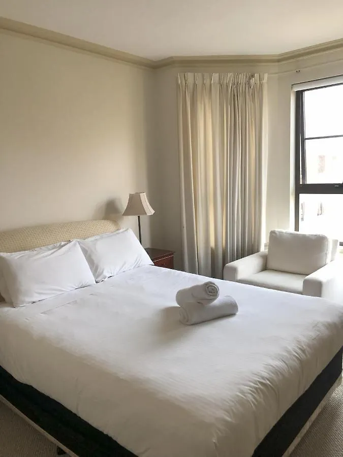 Apartment Superb Stay In Adelaides East End
