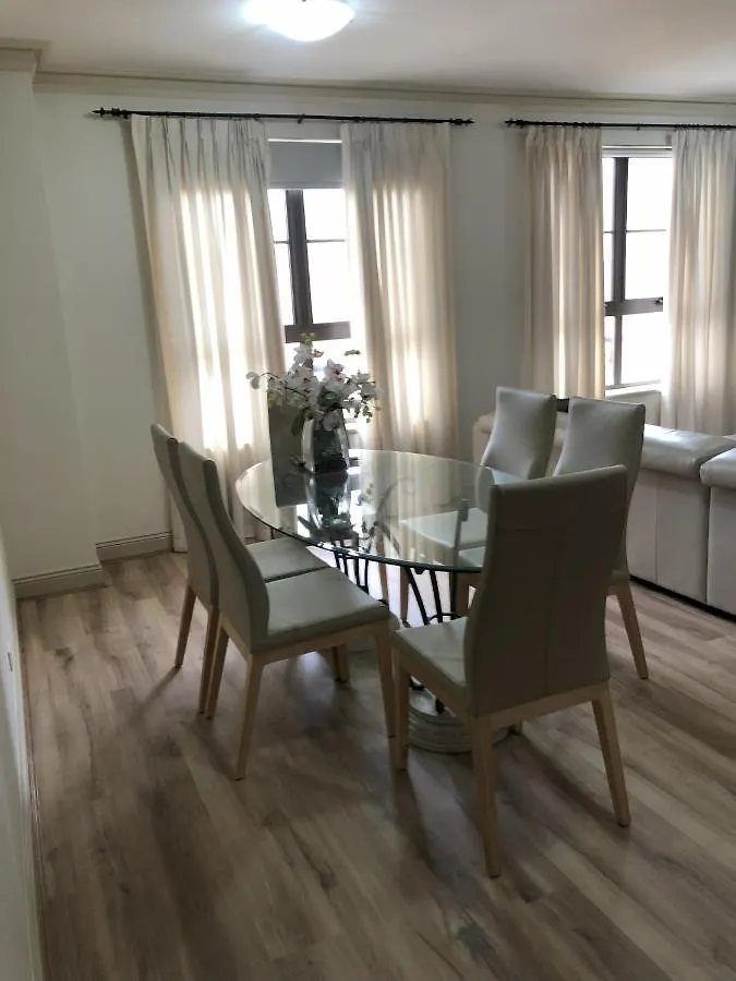 Apartment Superb Stay In Adelaides East End